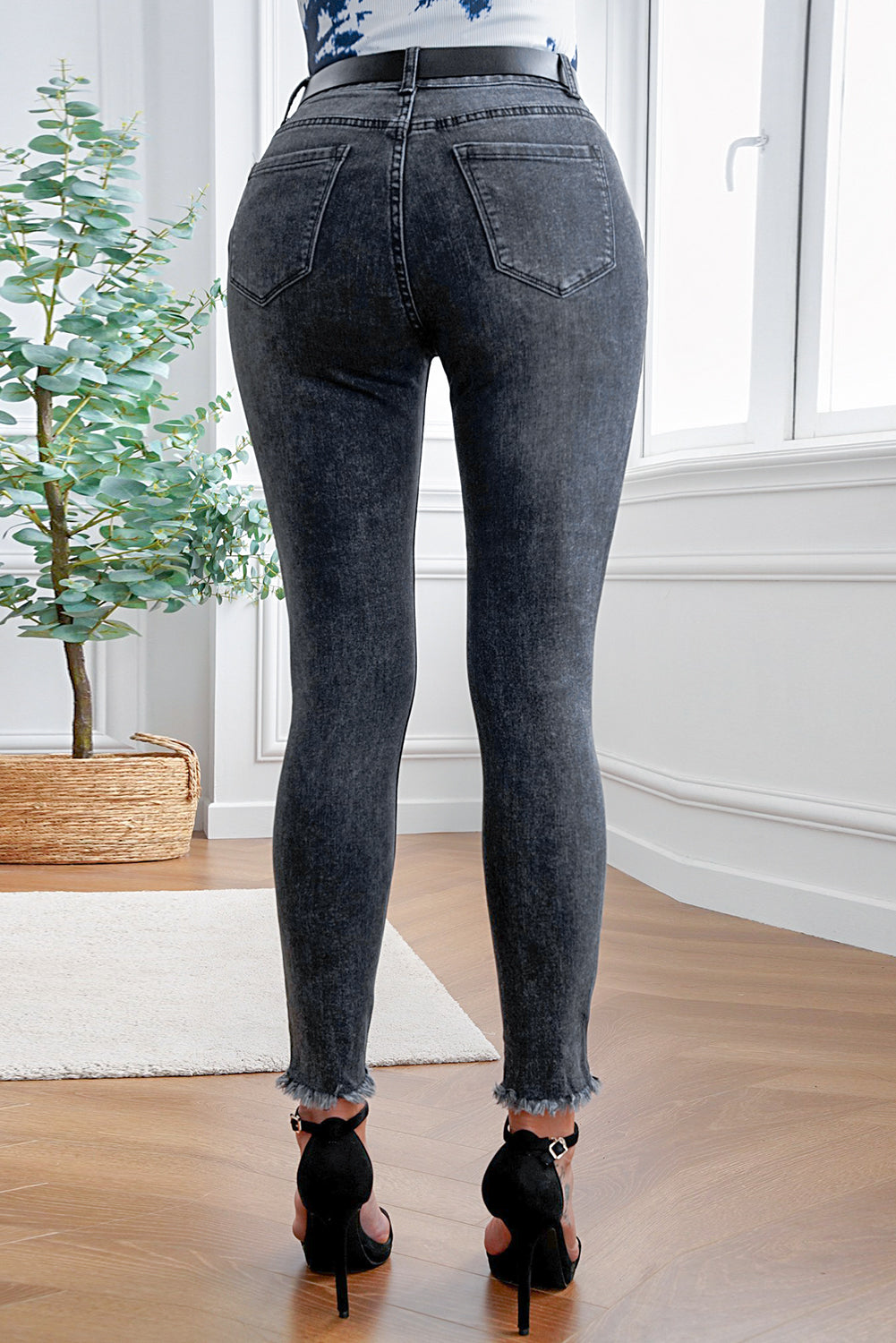 High Rise Frayed Ankle Skinny Jeans